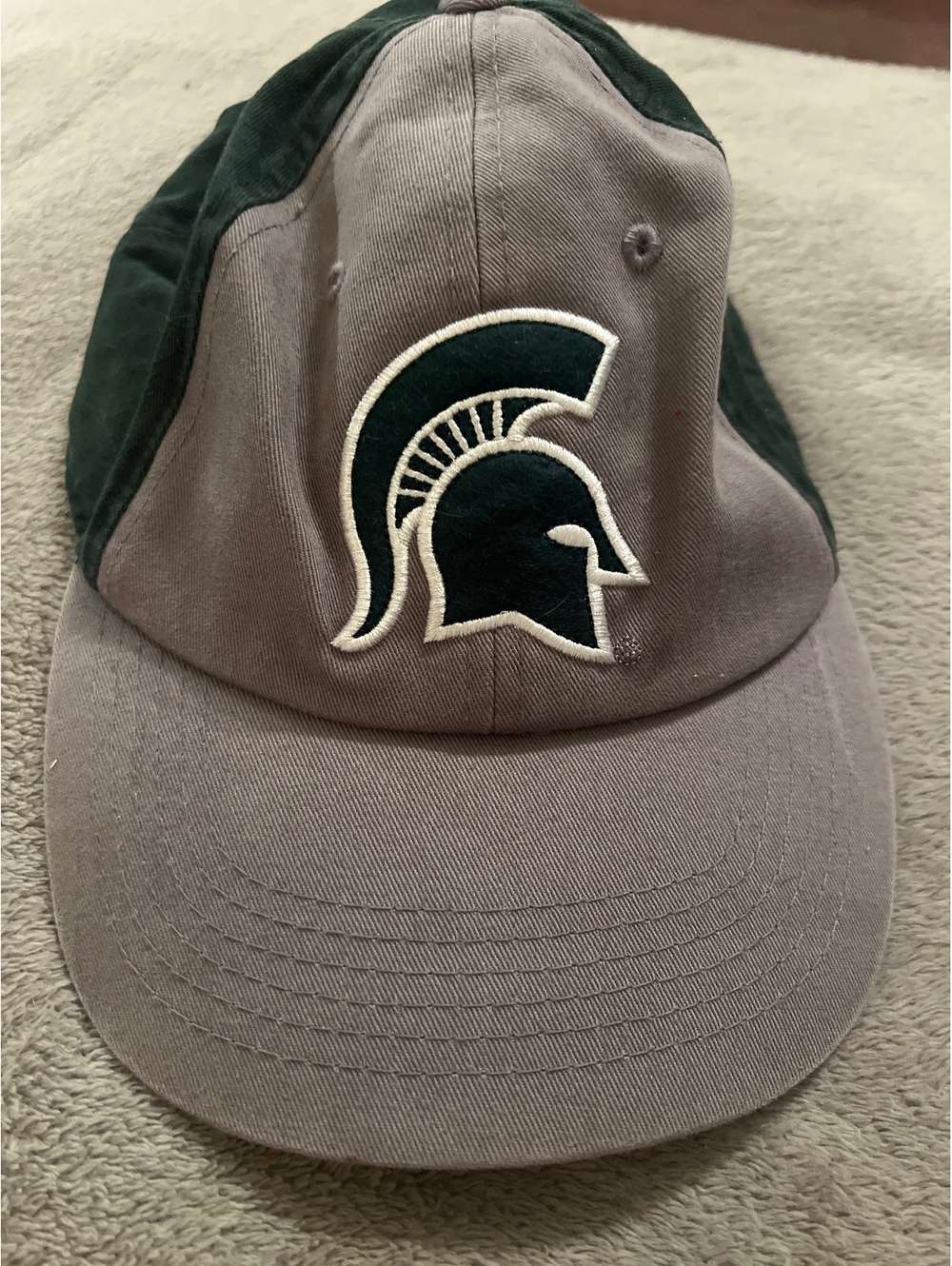 Captivating Headwear Michigan State Spartans Cotton Baseball Cap